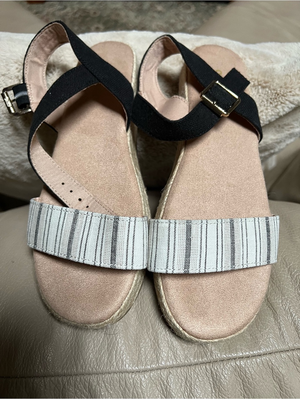 Old Navy Black and White Striped Wedge Sandals